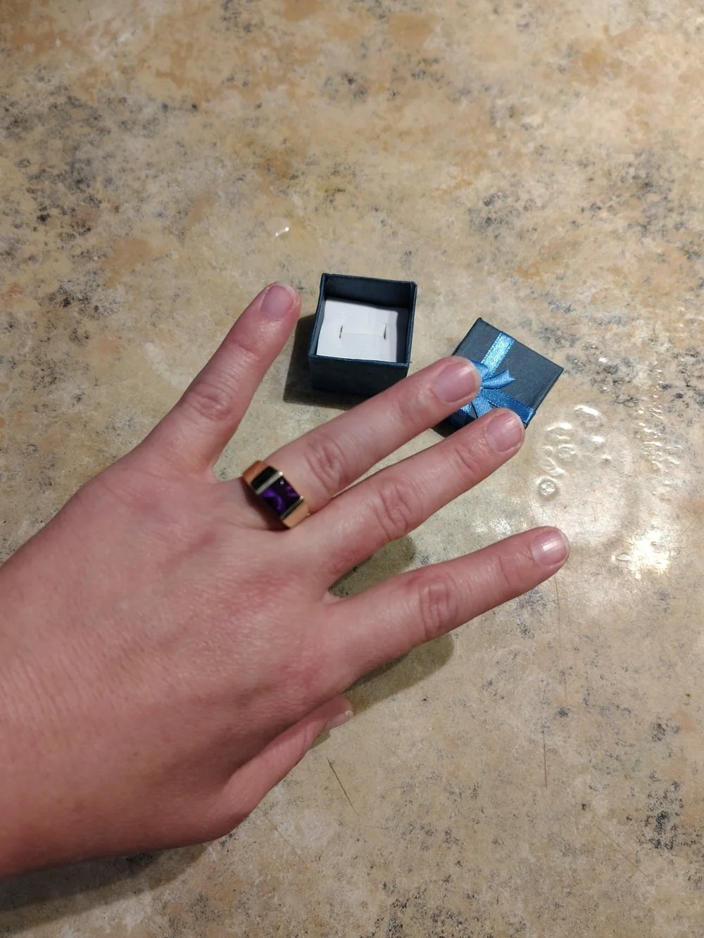 Vintage Aaron Samuel Gold Amethyst Ring - Picture 3 of 8